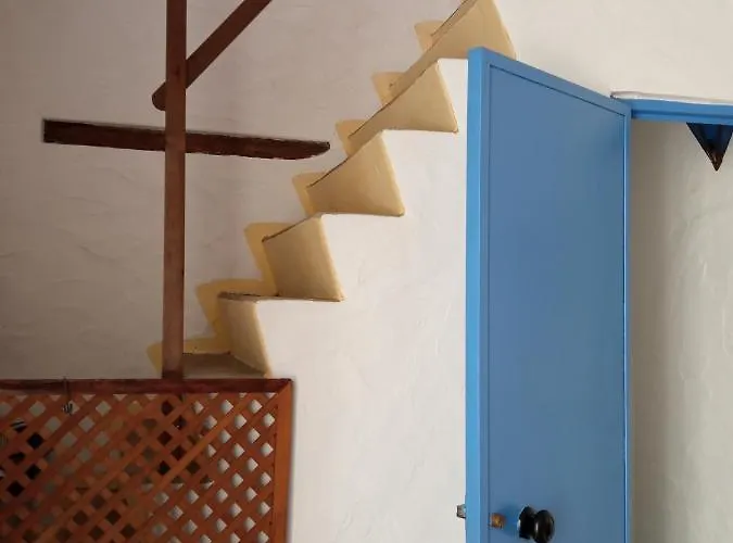 Casita En El Centro Con Terraza Y Wifi * تريفة