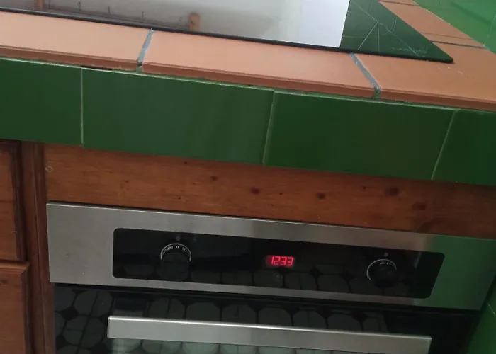 Casita En El Centro Con Terraza Y Wifi * تريفة
